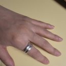 손 혈자리 수지요법 | 미니멀리스트를 꿈꾸지만 반지와 팔찌를 샀다(수지 요법)