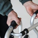 맑은마음병원 | 노인 걷기 보조기구 어르신 병원용 실버 보행기 환자용 1단워커 후기