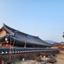 달을 품은 한옥 이미지