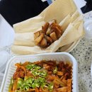 정통집역북 | 용인 역북동 맛집 정통집 돼지김치구이, 꽃껍데기 포장후기 존맛탱♡(feat.남돈남산)