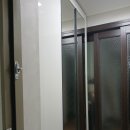 골든펠리스더리치오피스텔 | 부산 범천동 골든팰리스 더리치 아파트 현관 신발장 거울문 교체 시공 후기┃선반장수