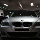 BMW/e60 523i/2005년식/79000km/은색/정식/2400/전북 이미지