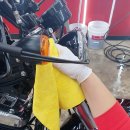 카&바이크 손 세차장 이미지