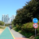 자전거 전용 표지판 이미지