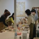 11215-중곡4-326 | [ 남의집 ] 모임 후기 _ 에피소드 5. 서울 광진구 청춘들의 작업 아지트 _ 한밤중 술과 함께 술잔빚기