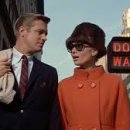 티파니에서 아침을 이미지