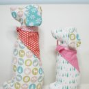 망토 두른 강아지 이미지