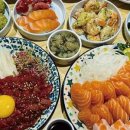 육회랑 연어랑 이미지