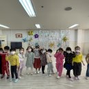 꽃내반 11월 4주차 활동사진입니다💕(귓속말 게임/감정 상황극/동요발표- 남혜리, 오세율 어린이) 이미지