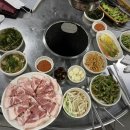 박통뒷고기식당