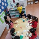 12월-열린어린이집(김승준어머님)-동화감상 및 크리스마스 카드만들기 이미지