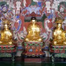 창원 성흥사 목조석가여래삼존좌상 및 십육나한상 일괄 | 대웅전을 찾아-호구산 용문사