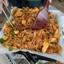 해물밭에 노는 닭 이미지