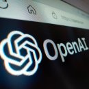 유명 iPhone 디자이너이자 전 Apple 임원인 조니 아이브, AI 장치 스타트업을 위한 65억 달러 규모 거래에서 OpenAI에 이미지