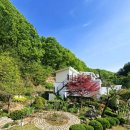 산골짜기 하얀집 이미지