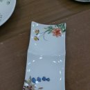 자기에 그린 그림(핸드페인팅) 이미지