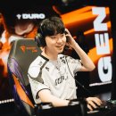 쵸비 &#34;월즈를 우승한다해도 제가 e스포츠 역사에 새로운 스토리를 쓴 사람이라고 생각하지 않아요&#34; 이미지