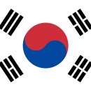 다음 중 태극기의 빨간색, 파란색과 가장 가까운 색은 각각 무엇일까? 이미지