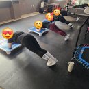 행복한 점핑 순환운동 이미지