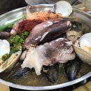 대왕해물손칼국수 - 남원시 춘향로 294 | 대왕해물손칼국수