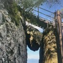 월악산 산아래 이미지