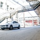 CarMatch ＞ 2020 Porsche Cayenne S Coupe *쿠페형 SUV만의 아름다운 라인! 포르셰 카이엔!* 판매완료 이미지