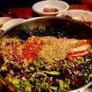 고기 굽는 남자 이미지