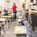 美 버니지아 공립학교, 교사 서명에 ‘성구 사용 금지’ 논란 이미지