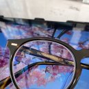 아이큐안경콘택트 이미지