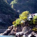 달이 머무는 집 이미지