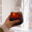 “잠 설친 다음날 ‘모닝커피’부터 마셨더니”…혈당 반응 50% 더 커졌다 이미지