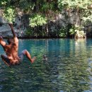 지구촌 수영장 이미지