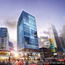 신사역 4번출구 앞 이미지