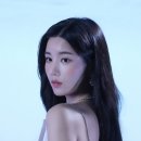 권은비 ‘Next Door’ 포스터 비하인드 컷 .jpgif 이미지