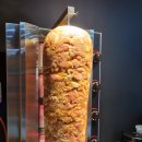 [천안 케밥] ‘더 블랙 케밥’은 doner kebab 매장으로 직접 고기를 굽습니다. 이미지