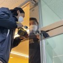 레오네식탁 이미지