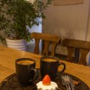 어스케이크 | 서촌 케이크 맛집 얼스어스 서촌, 딸기케이크 솔직 후기