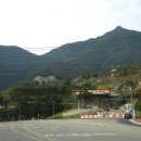 농어촌버스정류장 옆 이미지