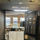 동은수입 | 신당동 카페|메일룸 신당 감성카페 추천, 디저트 맛집 후기
