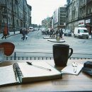 휴대폰 & COFFEE