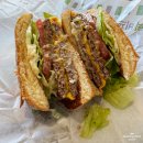 한국맥도날드(유) 부산하단DT점 | 맥도날드 컴백한 창녕갈릭비프버거 단면사진 솔직후기