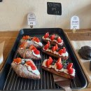 카페거리 | 온천천 카페거리 보아메르 후기 | 온천천 테라스 카페 디저트 맛집