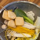 르노삼성자동차 서비스코너 신당점 | 신당역맛집, 푸짐한 가성비 혼밥집 신라방마라탕 신당점 솔직 방문 후기