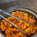 모자백반 | 전주 만성동 가성비 좋은 제육 백반 맛집 ｜ 모자식탁