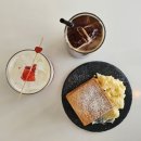 히든아일렛 | 서울 시청역 바닷가 컨셉 카페! 조용한 아지트 '히든 아일렛' 후기