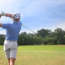 티샷 골프연습장 이미지