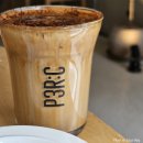 근사한 캔버스 커피콩 조명 액자 | 스페셜티 커피와 스콘이 맛있는 양재천 조용한 카페, 펄시커피 양재 P3R:C