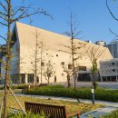 도로교통공단(건너편 라도무스) 이미지