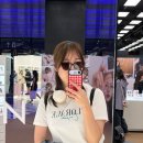 두꺼바시즌2 | 더현대 서울 퍼블릭비컨 팝업 후기 요즘 유행 네로우 선글라스 키스오브라이프 감성 그대로
