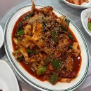 돌섬식당 | 경북 울진 죽변항 근처 현지인 맛집 돌섬식당 문어볶음 밥도둑 발견